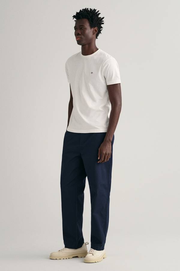 Gant tshirt גאנט חולצת טישרט בצבע שחור ולבן