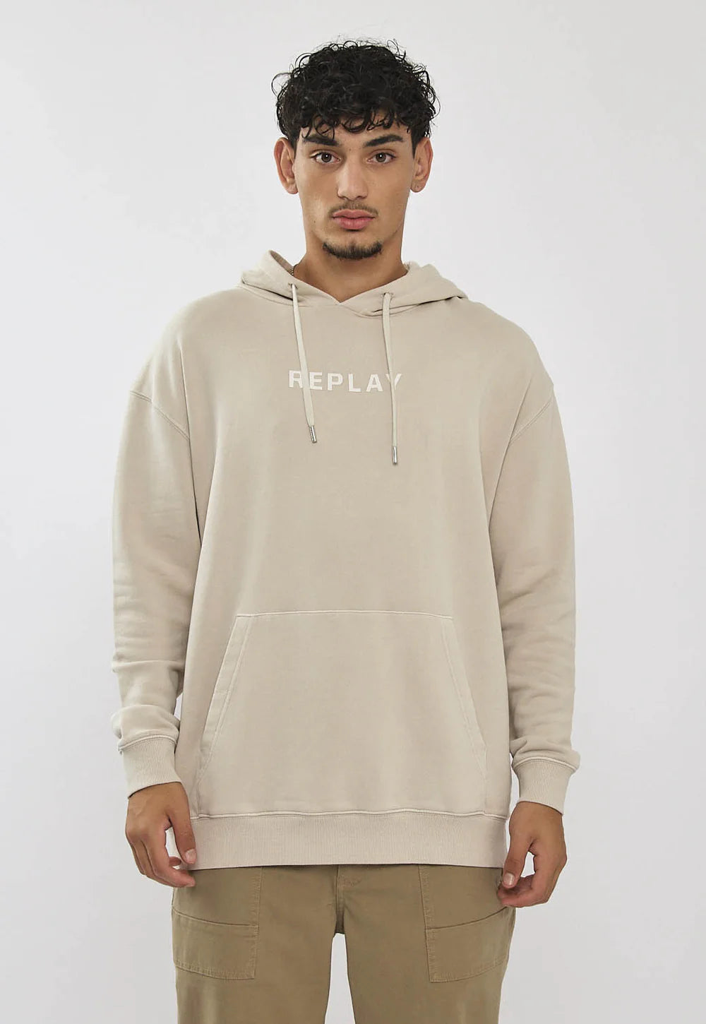 Replay hooded ריפליי קפוצ'ון טרי לגברים בצבע אבן עם הדפס גב