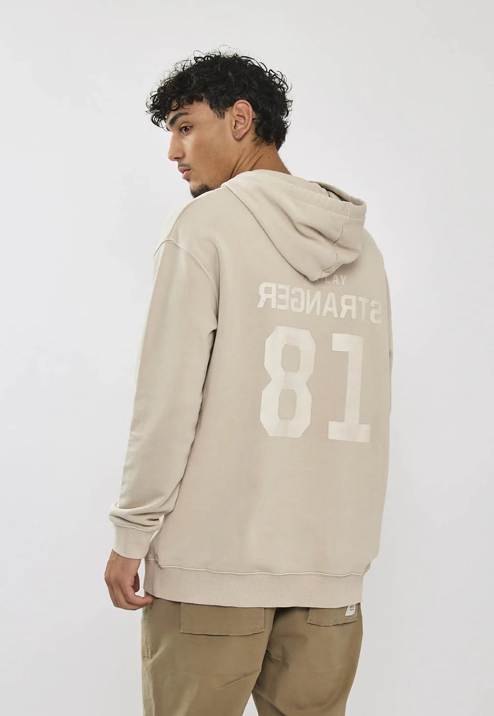 Replay hooded ריפליי קפוצ'ון טרי לגברים בצבע אבן עם הדפס גב