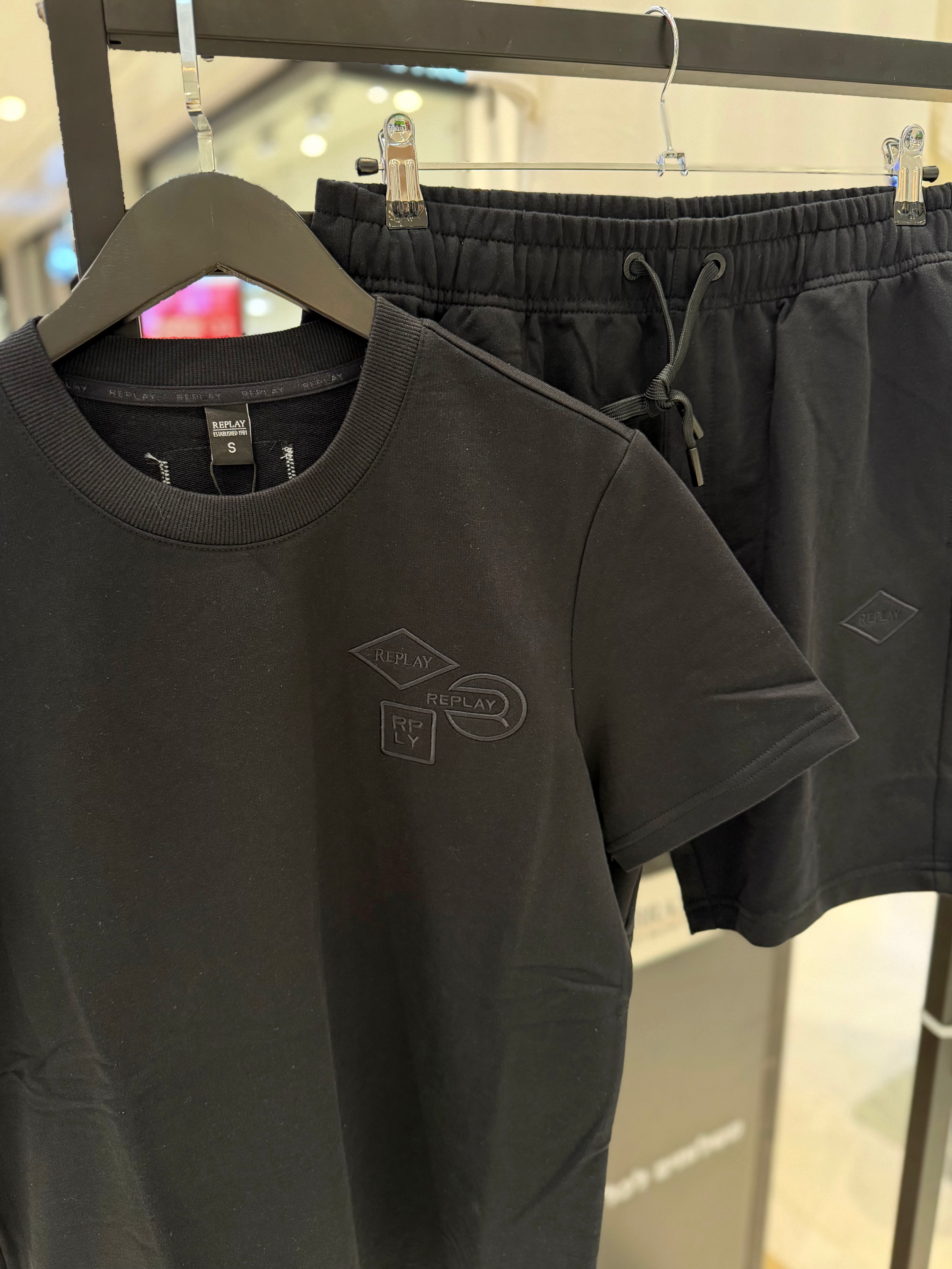 Replay tracksuit ריפליי חליפה 2 חלקים