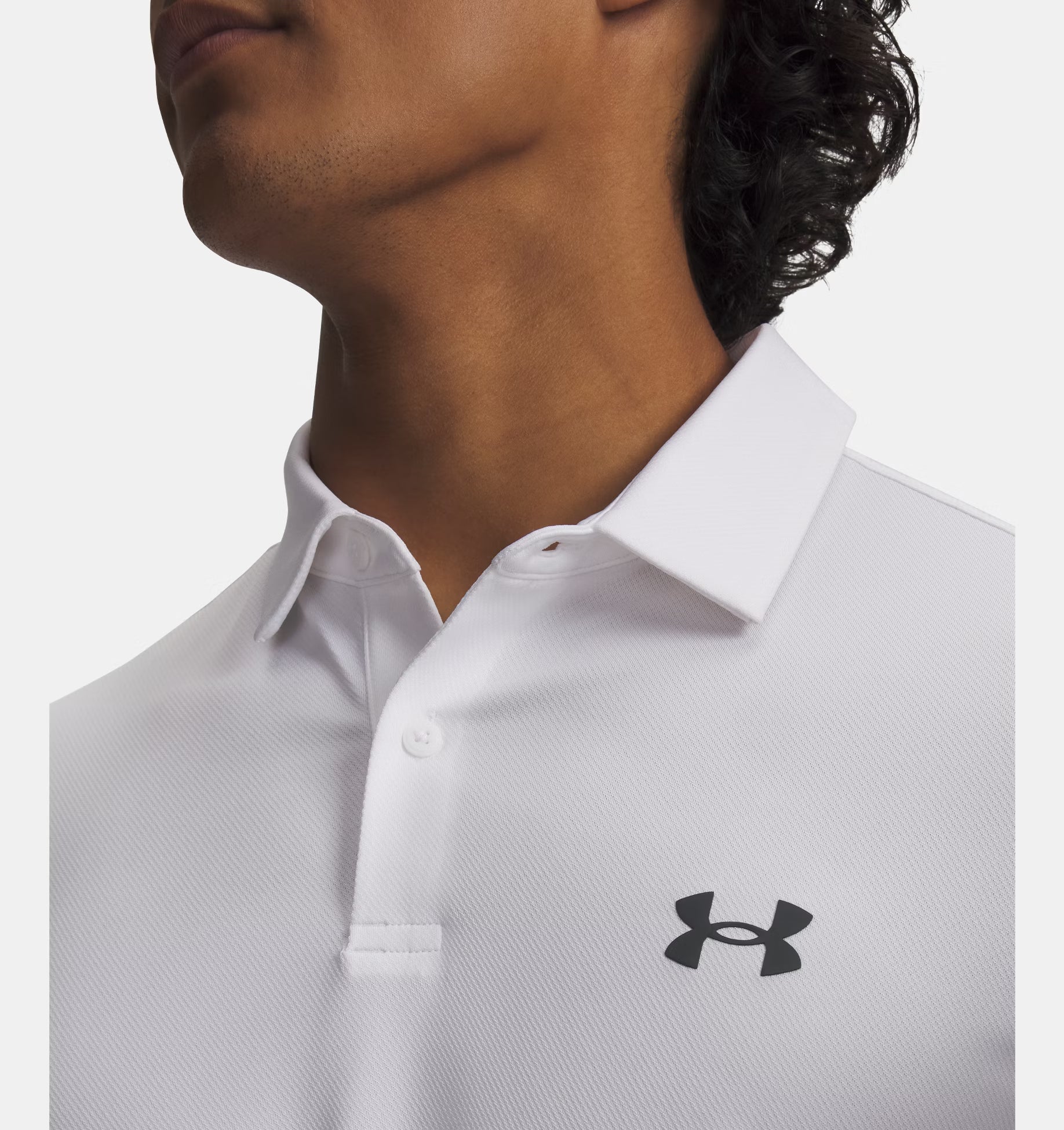 Under Armour tshirt for man אנדר ארמור חולצת פולו בצבע לבן