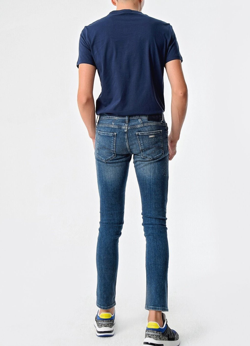 Armani Exchange J14 Jeans גינס ארמני אקסציינג - www.bbrands.co.il Armani Exchange J14 Jeans גינס ארמני אקסציינג