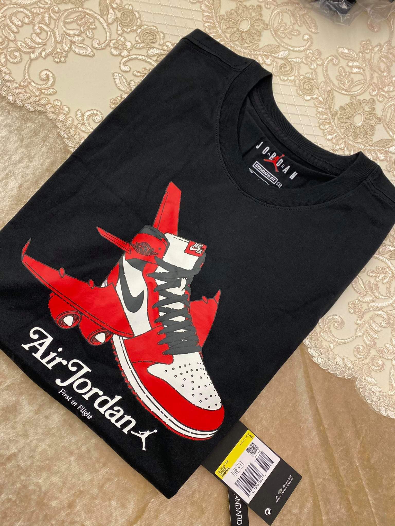 Men short - sleeve graphic Crew air jordan נייקי חולצת טישרט אייר ג'ורדן לגבר - www.bbrands.co.il Men short - sleeve graphic Crew air jordan נייקי חולצת טישרט אייר ג'ורדן לגבר