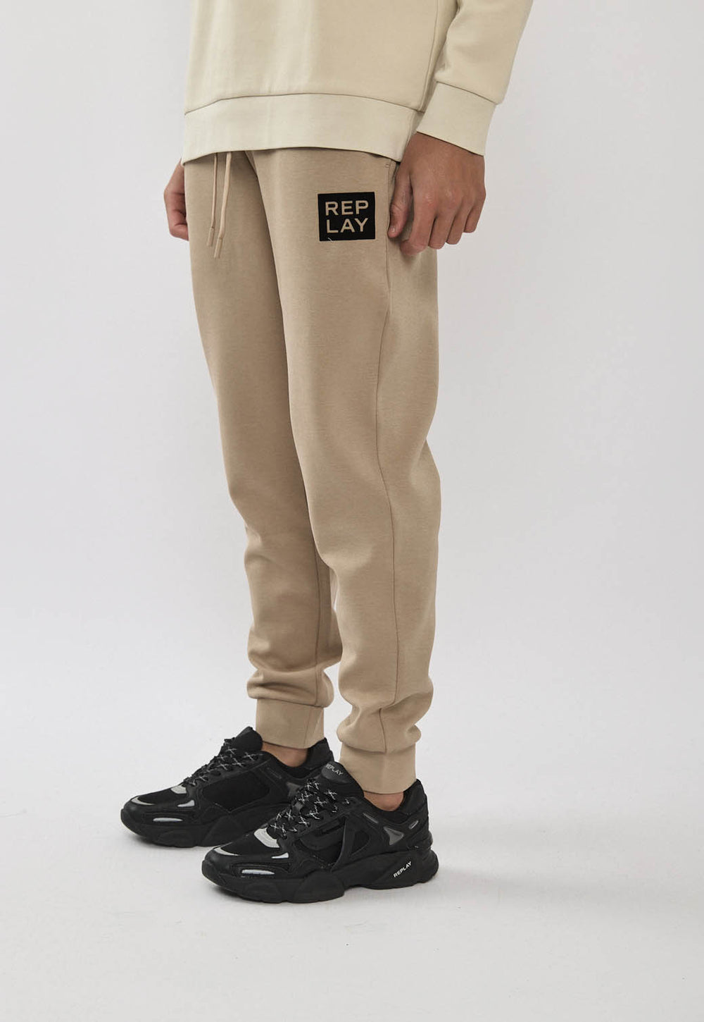 Replay tracksuit ריפלי חליפה 2 חלקים בצבע חום קאמל