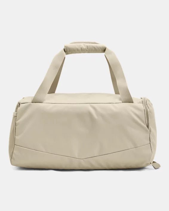 Under Armour Undeniable 5.0 Duffle - תיק אימון לנסיעה וספורט - www.bbrands.co.il Under Armour Undeniable 5.0 Duffle - תיק אימון לנסיעה וספורט