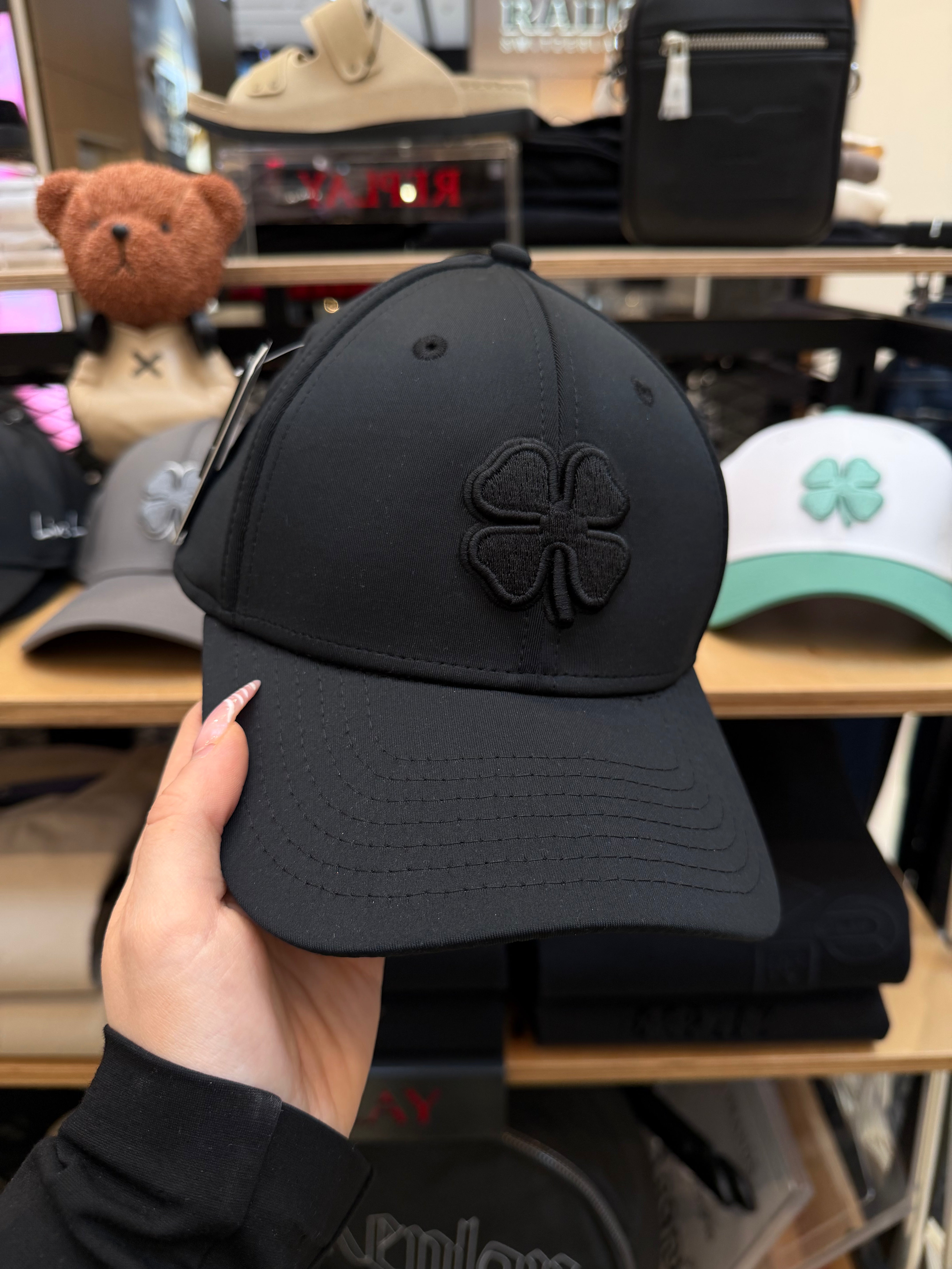 Black • Clover Cap כובע בלאק קלובר שחור