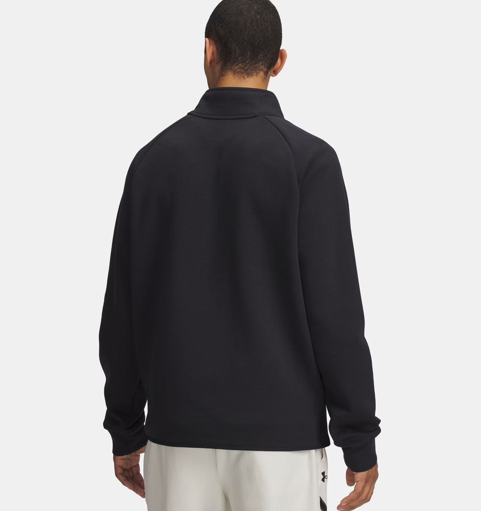 Under Armour Unstoppble אנדר ארמור קפוצ'ון חצי זיפ בצבע שחור