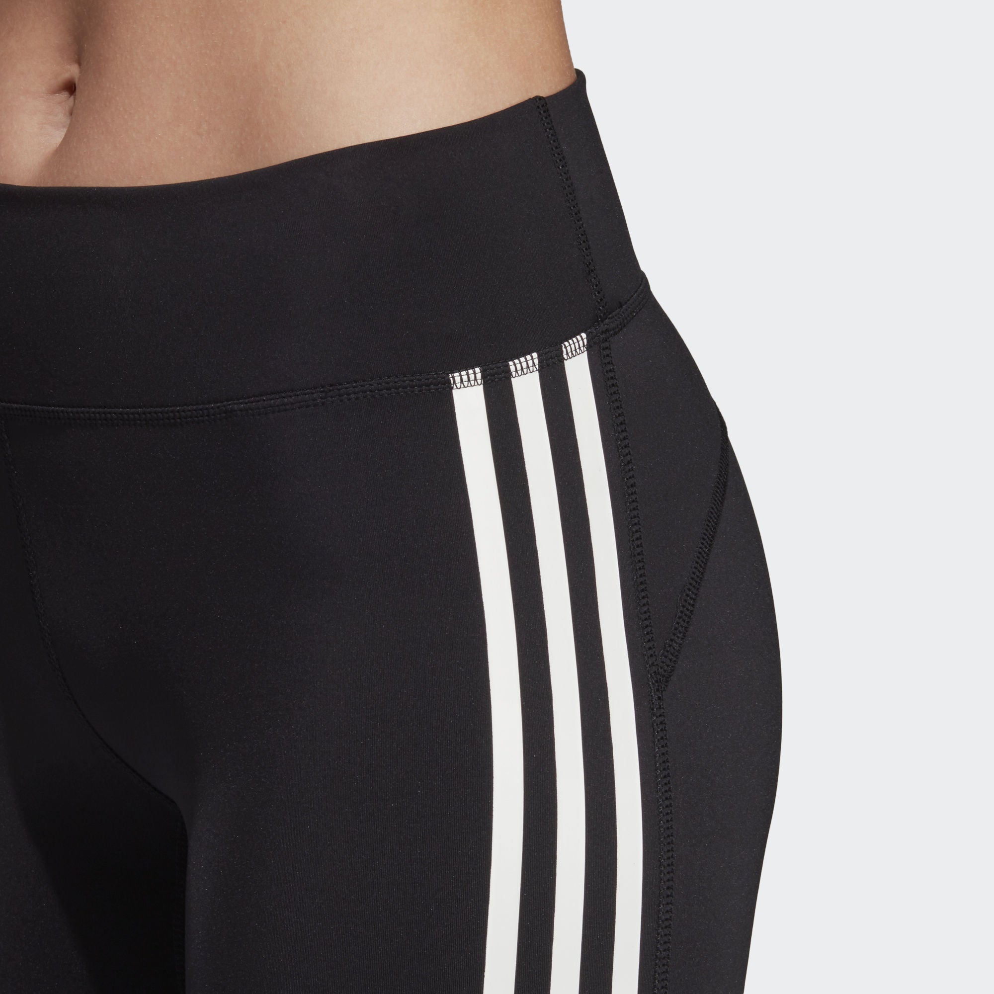 Adidas leggings טייץ אדידס מהמם ניילון - www.bbrands.co.il Adidas leggings טייץ אדידס מהמם ניילון