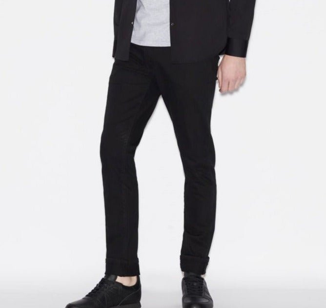 Armani Exchange J14 Jeans גינס ארמני אקסציינג בצבע שחור כהה מהמם - www.bbrands.co.il Armani Exchange J14 Jeans גינס ארמני אקסציינג בצבע שחור כהה מהמם