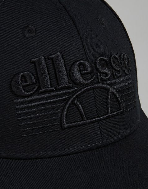 Ellesse hat כובע אלס לוגו המותג בחזית - www.bbrands.co.il Ellesse hat כובע אלס לוגו המותג בחזית