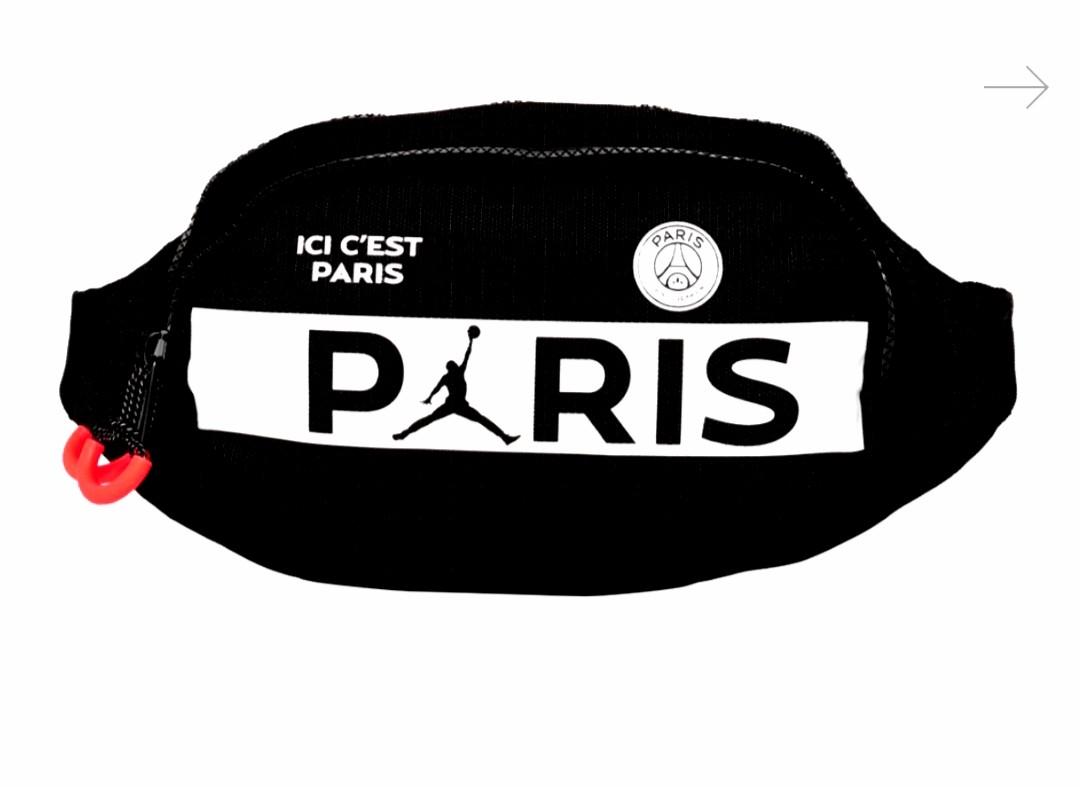Pouch AirJordan× Paris Saint Germen פאוץ פריז סן ז'רמן - www.bbrands.co.il Pouch AirJordan× Paris Saint Germen פאוץ פריז סן ז'רמן