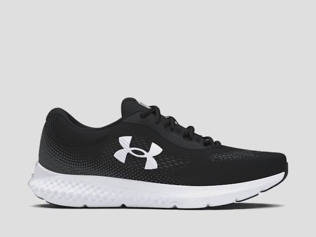 נעלי ריצה Under Armour UA Charged Rogue 4 לגבר בצבע שחור 3026998001 | נעלי אימון אנדר ארמור מרופדות | ציוד ספורט B Brands