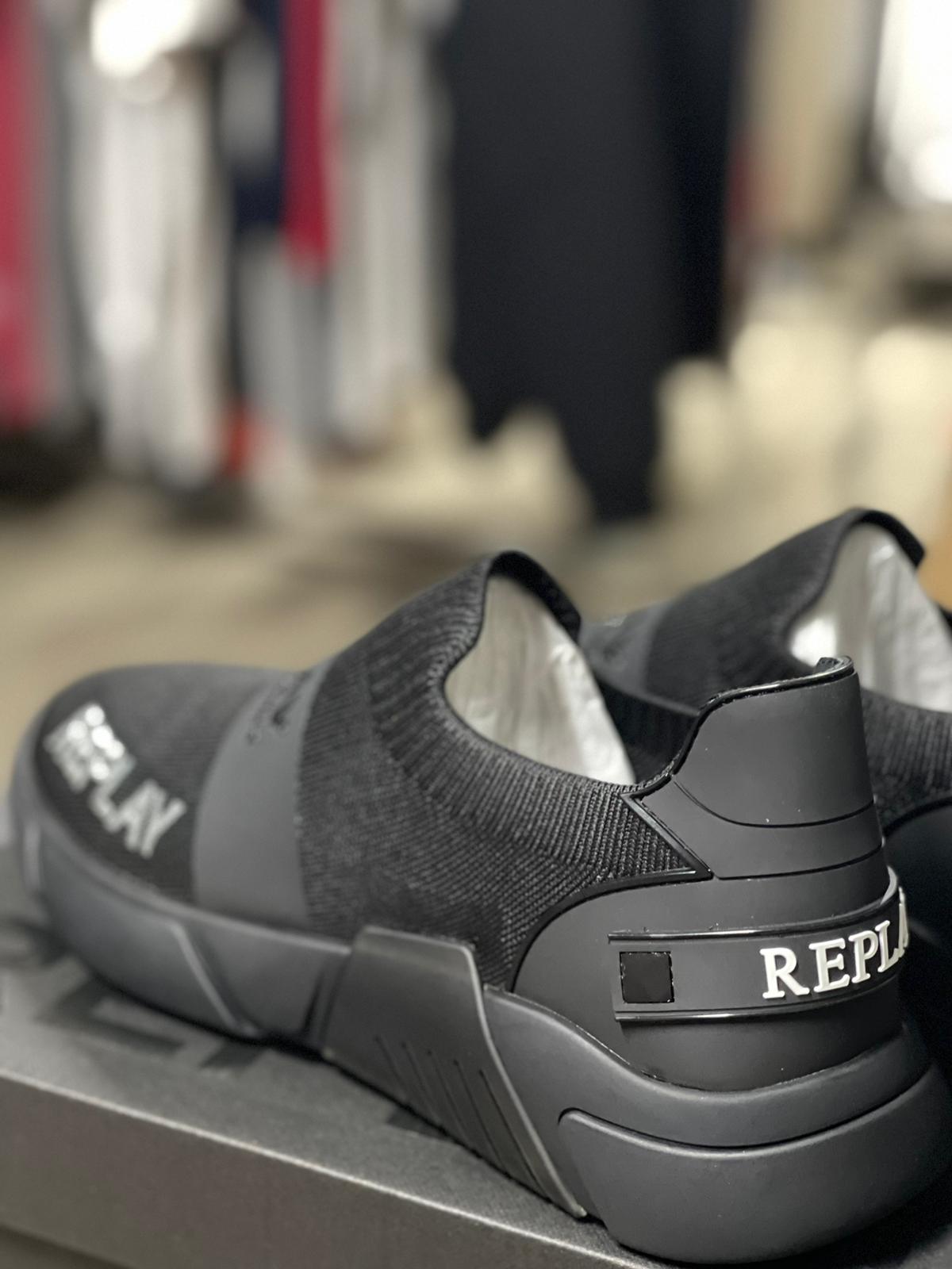 Replay Shoes - for men סניקרס נעל ריפלי לגבר בצבע שחור - www.bbrands.co.il Replay Shoes - for men סניקרס נעל ריפלי לגבר בצבע שחור