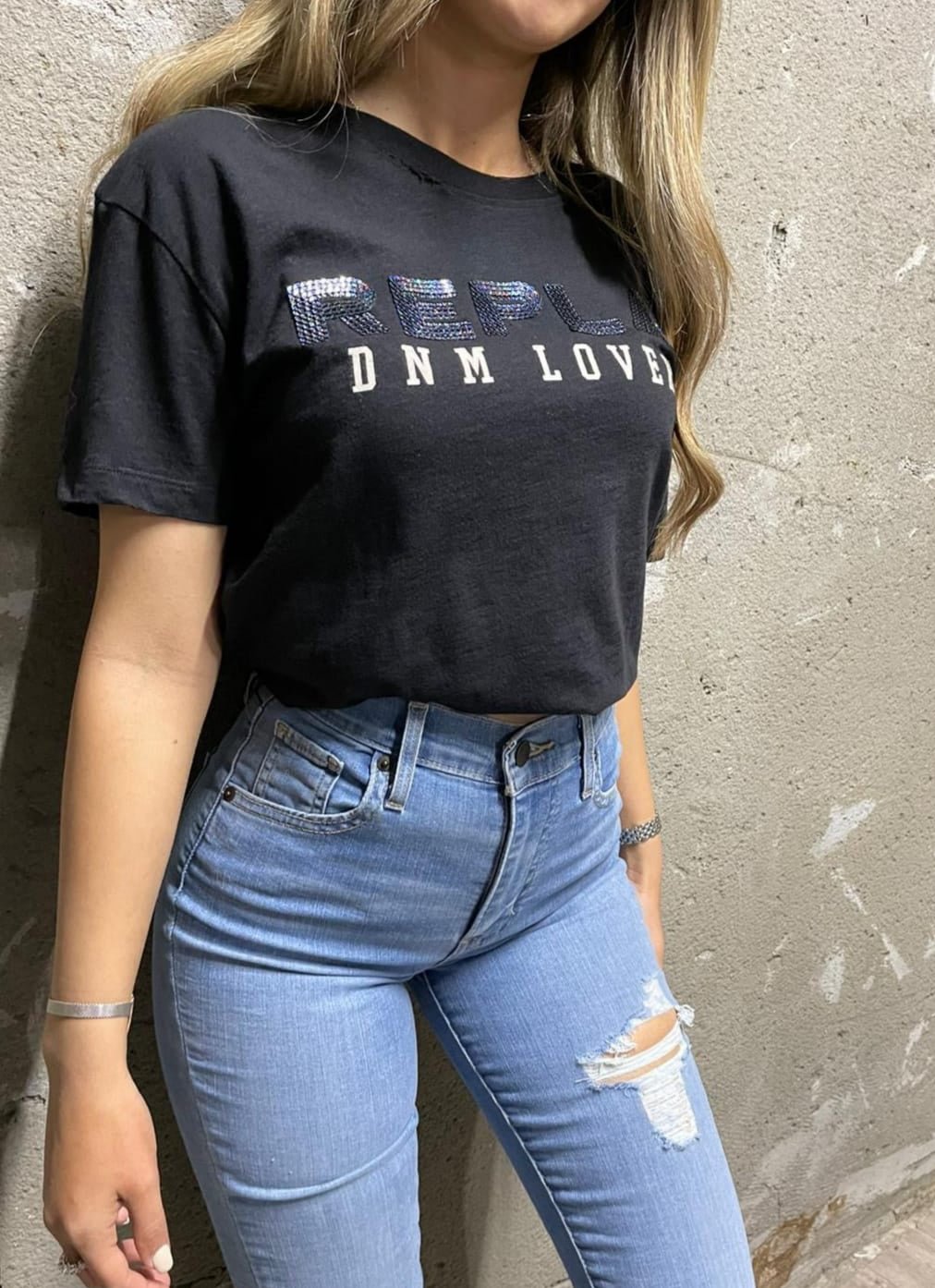 Replay Women Tshirt טישרט ריפליי לנשים - www.bbrands.co.il Replay Women Tshirt טישרט ריפליי לנשים