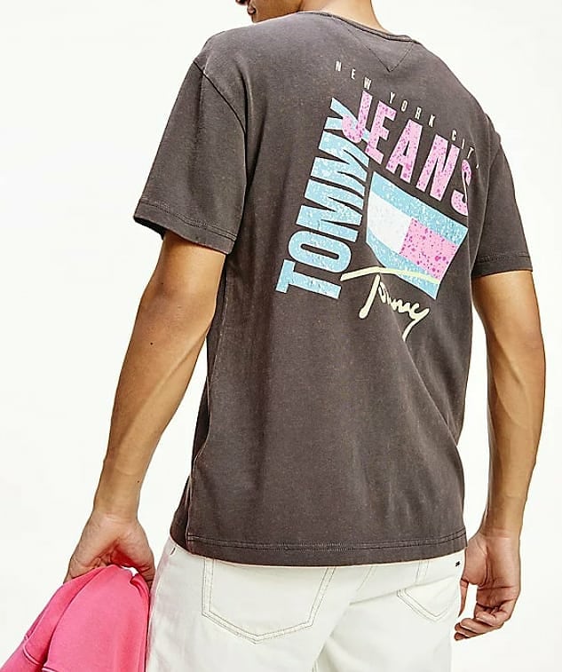 TommyJeans חולצת טומי גינס טישרט אפור מהמם - www.bbrands.co.il TommyJeans חולצת טומי גינס טישרט אפור מהמם