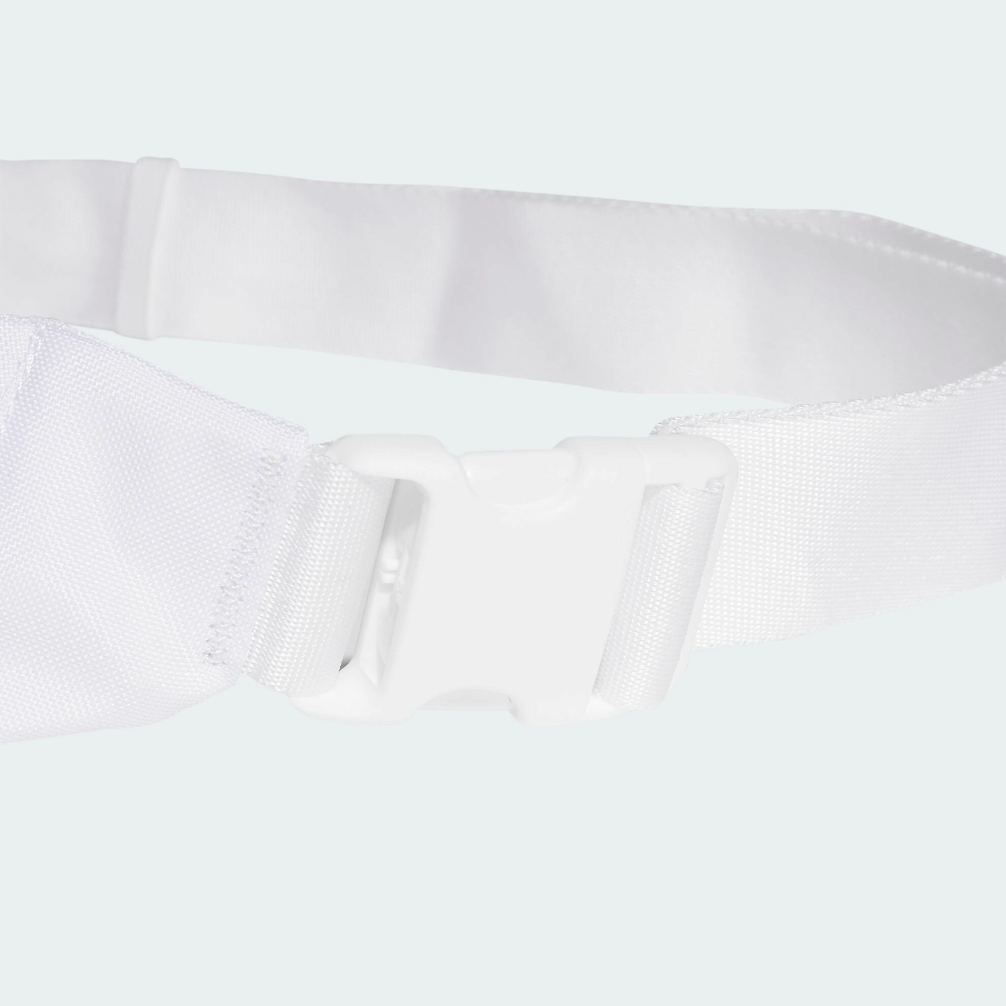 TREFOIL FESTIVAL BAG White פאוץ' אדידס תיק בצבע לבן - www.bbrands.co.il TREFOIL FESTIVAL BAG White פאוץ' אדידס תיק בצבע לבן