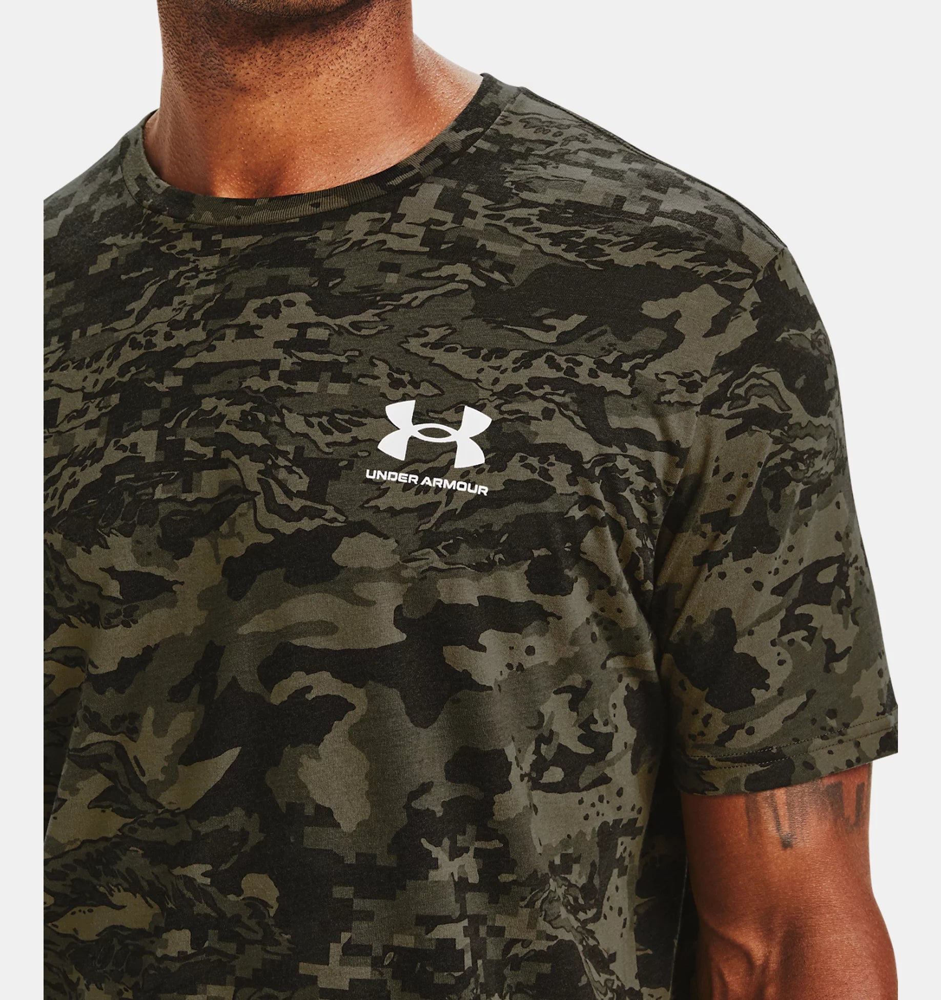 Under Armour tshirt for man אנדר ארמור חולצה טישרט בצבע צבאי לגבר - www.bbrands.co.il Under Armour tshirt for man אנדר ארמור חולצה טישרט בצבע צבאי לגבר