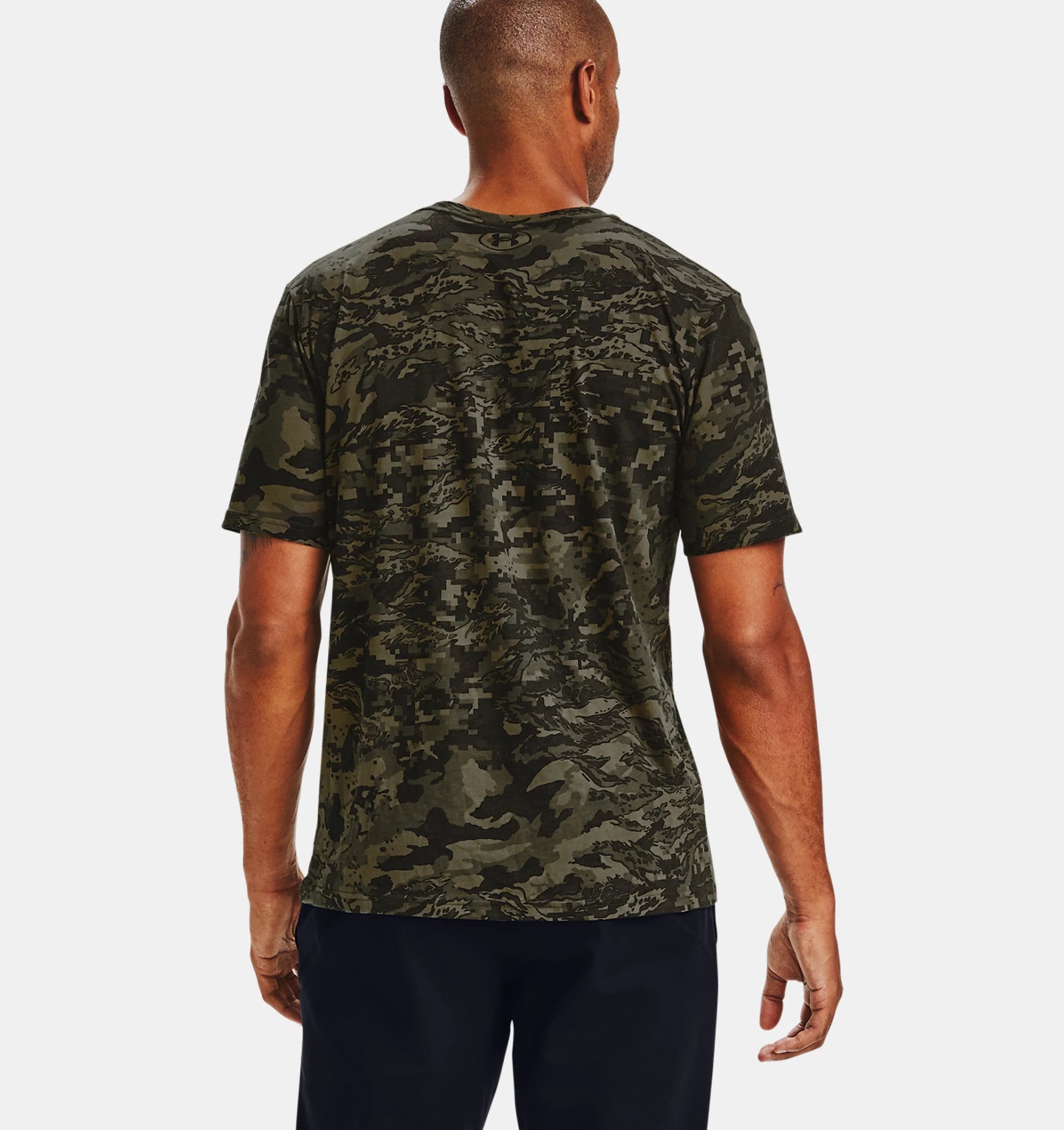 Under Armour tshirt for man אנדר ארמור חולצה טישרט בצבע צבאי לגבר - www.bbrands.co.il Under Armour tshirt for man אנדר ארמור חולצה טישרט בצבע צבאי לגבר
